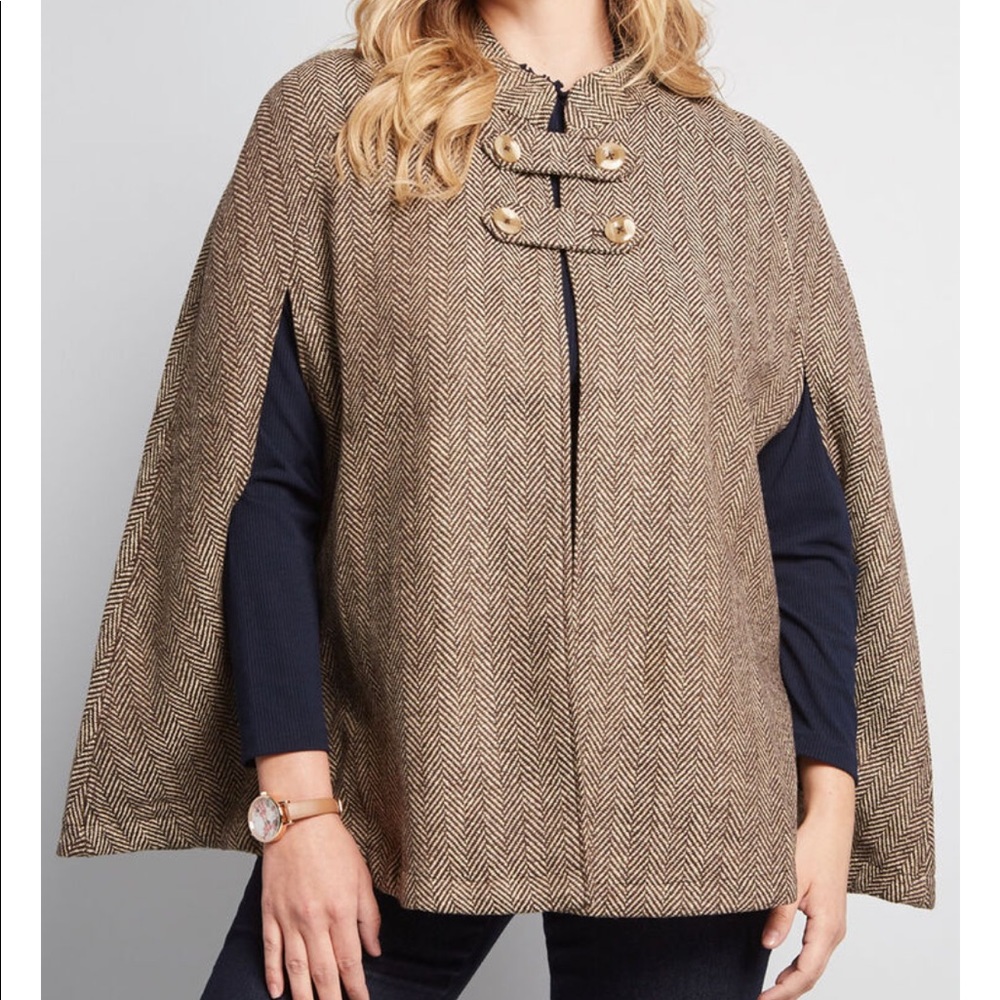 ModCloth Pardon My French Quarter Houndstooth Cape